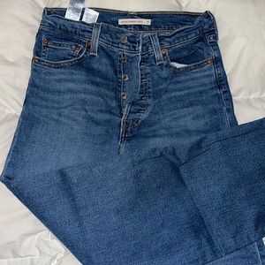 Levi mom jeans